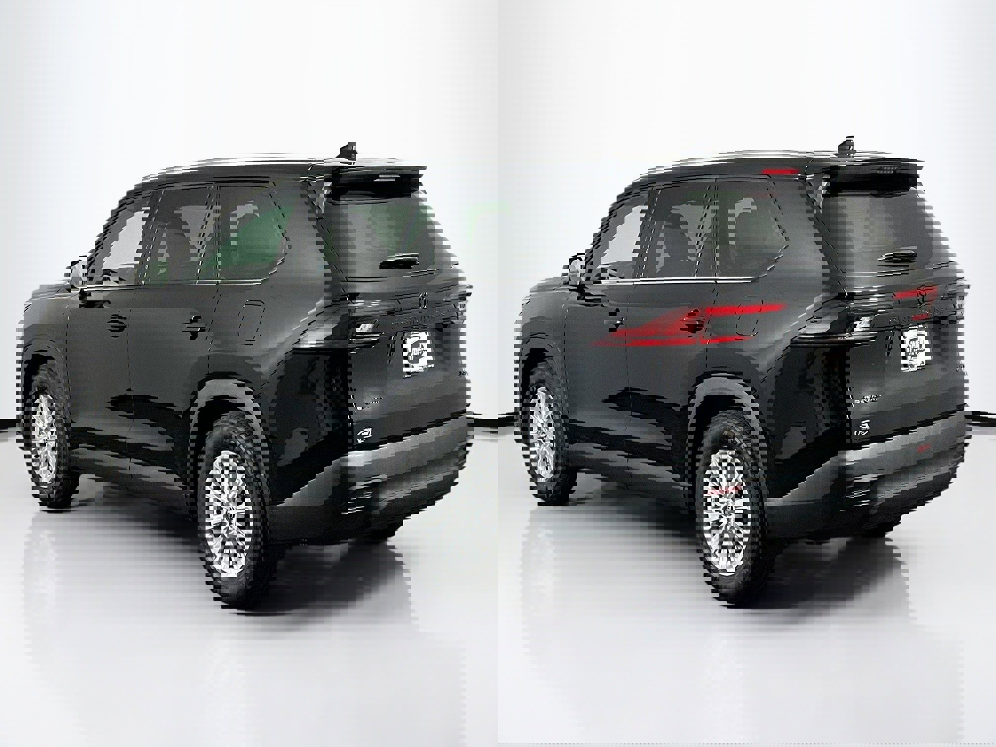 Used 2025 Toyota Grand Highlander AWD Hybrid image 9