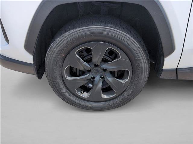 Used 2023 Toyota RAV4 LE FWD image 21
