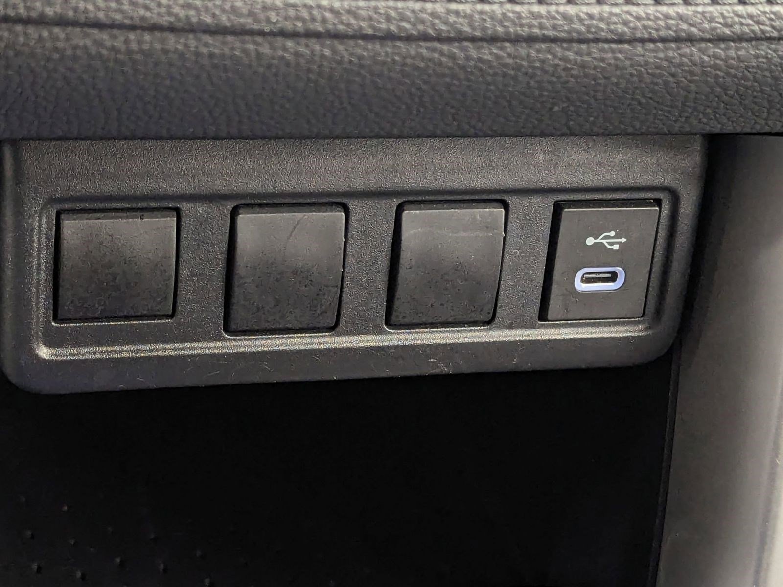 Used 2023 Toyota Corolla Cross S image 24