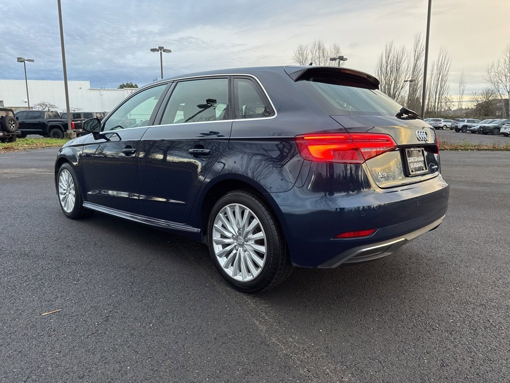 Used 2017 Audi A3 e-tron Prestige image 5