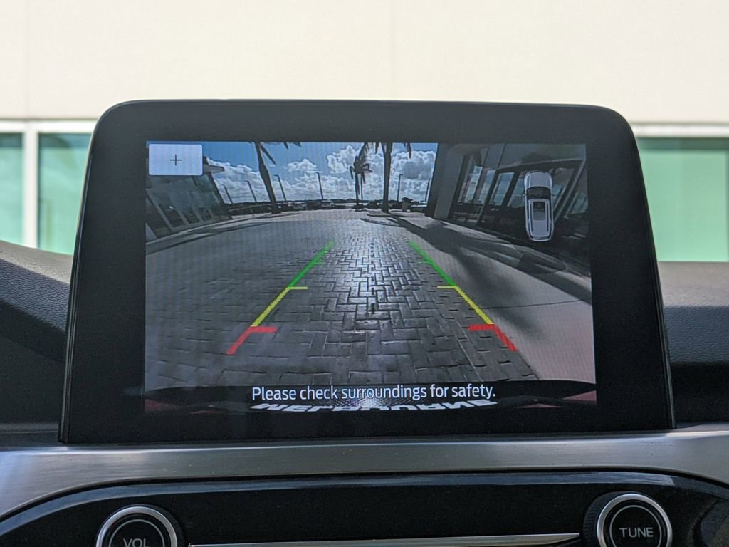 Used 2022 Ford Escape Titanium AWD/4WD image 23