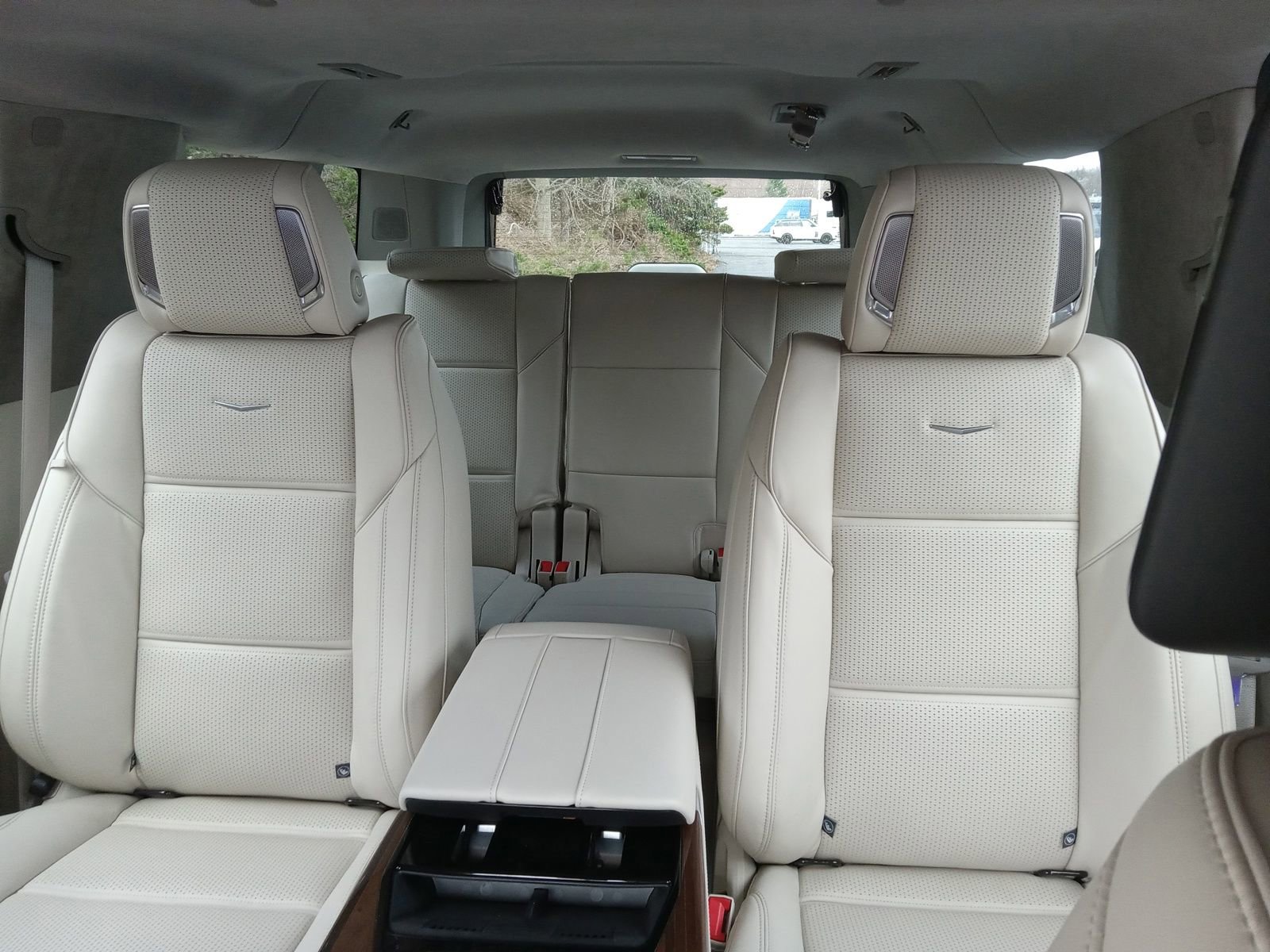 New 2026 Cadillac Escalade ESV Platinum Sport image 24