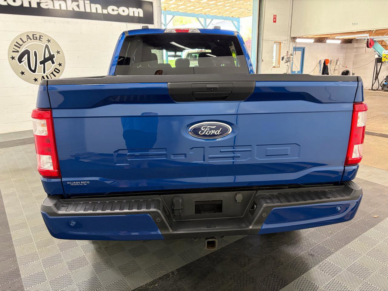 Used 2023 Ford F150 XL w/ STX Appearance Package AWD/4WD image 4