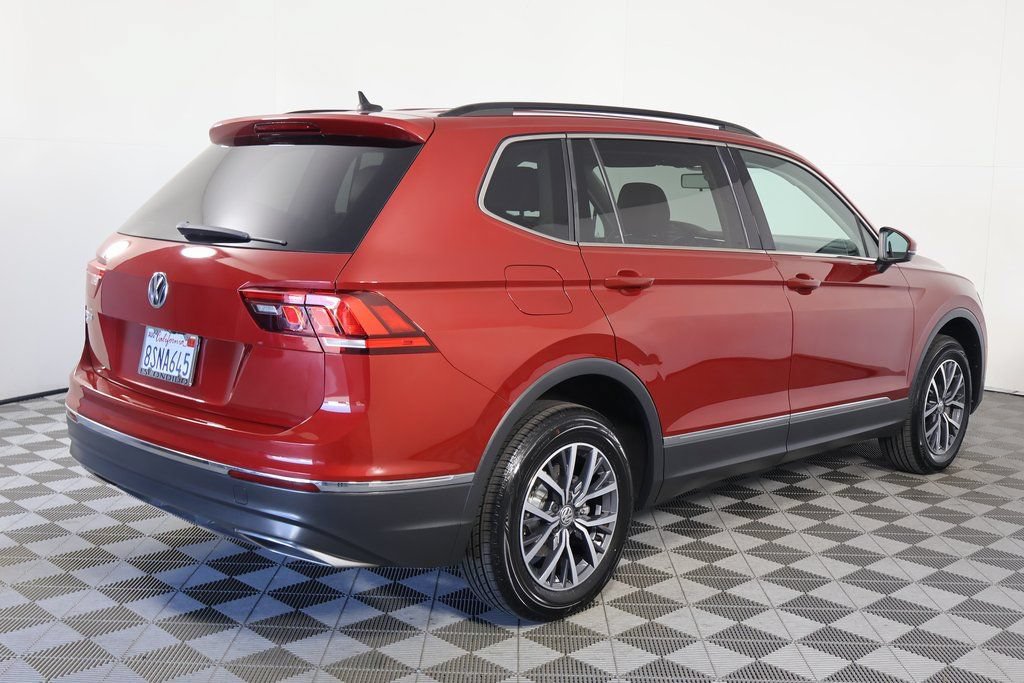 Used 2020 Volkswagen Tiguan SE FWD image 4
