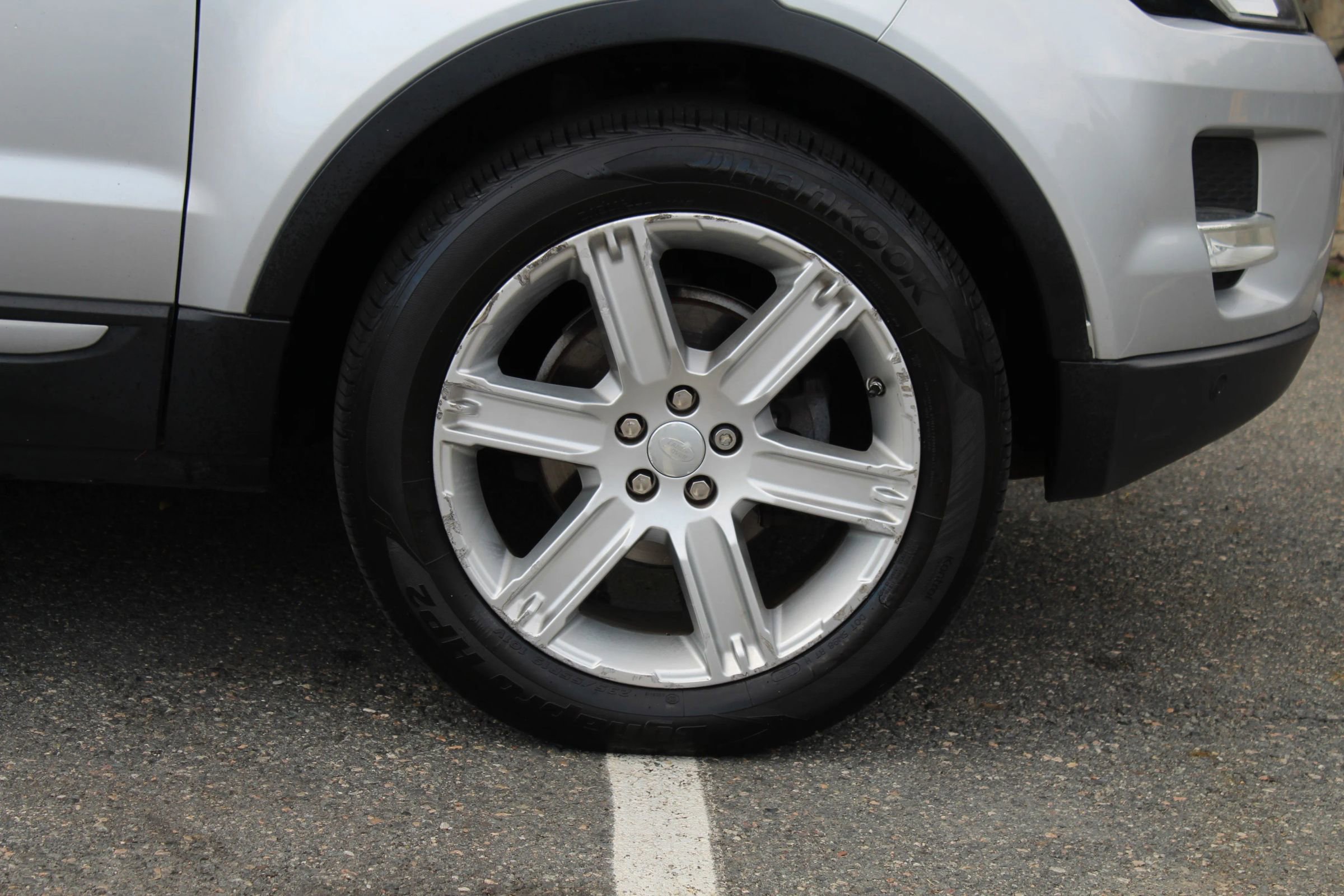 Used 2015 Land Rover Range Rover Evoque Pure Plus image 40