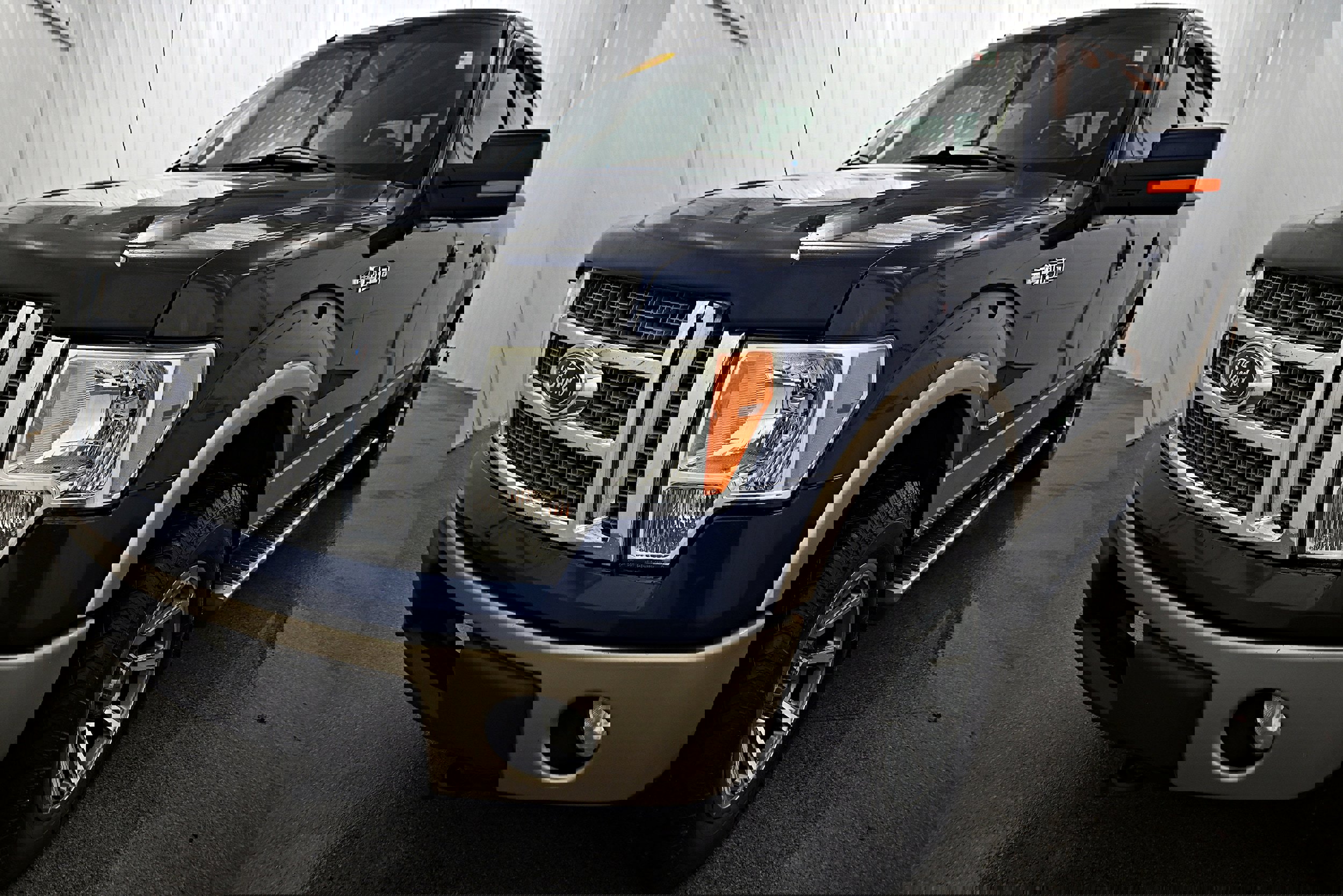 Used 2011 Ford F150 Lariat w/ Max Trailer Tow Pkg image 14