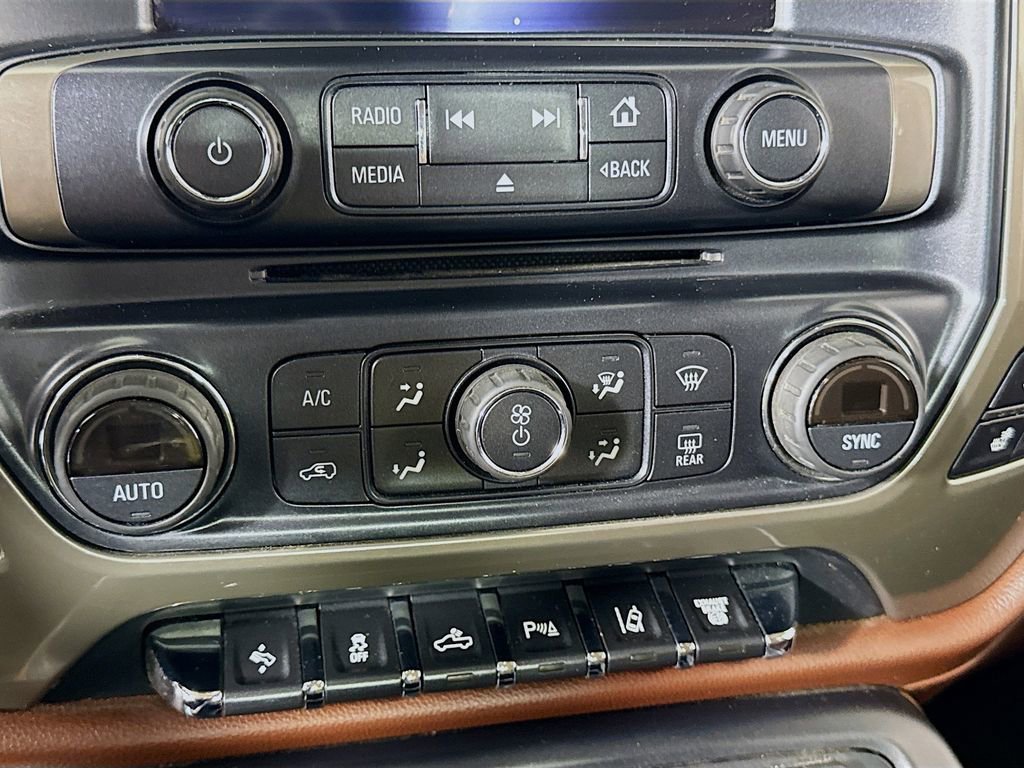 Used 2016 Chevrolet Silverado 3500 High Country w/ High Country Premium Package image 16