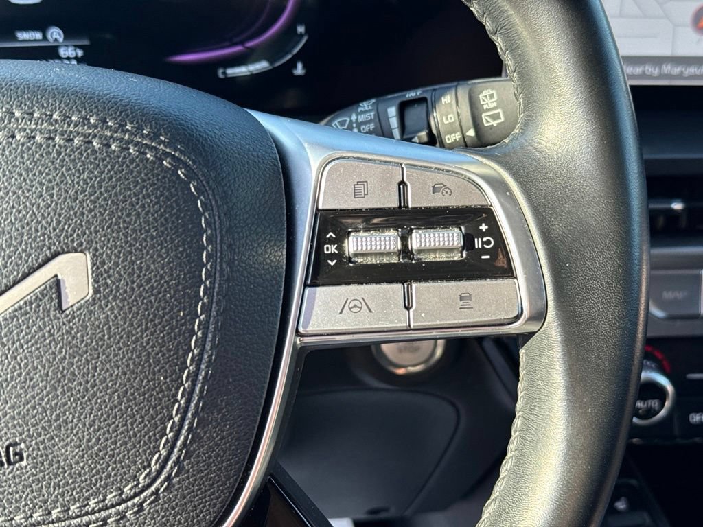 Used 2025 Kia Telluride S AWD/4WD image 16