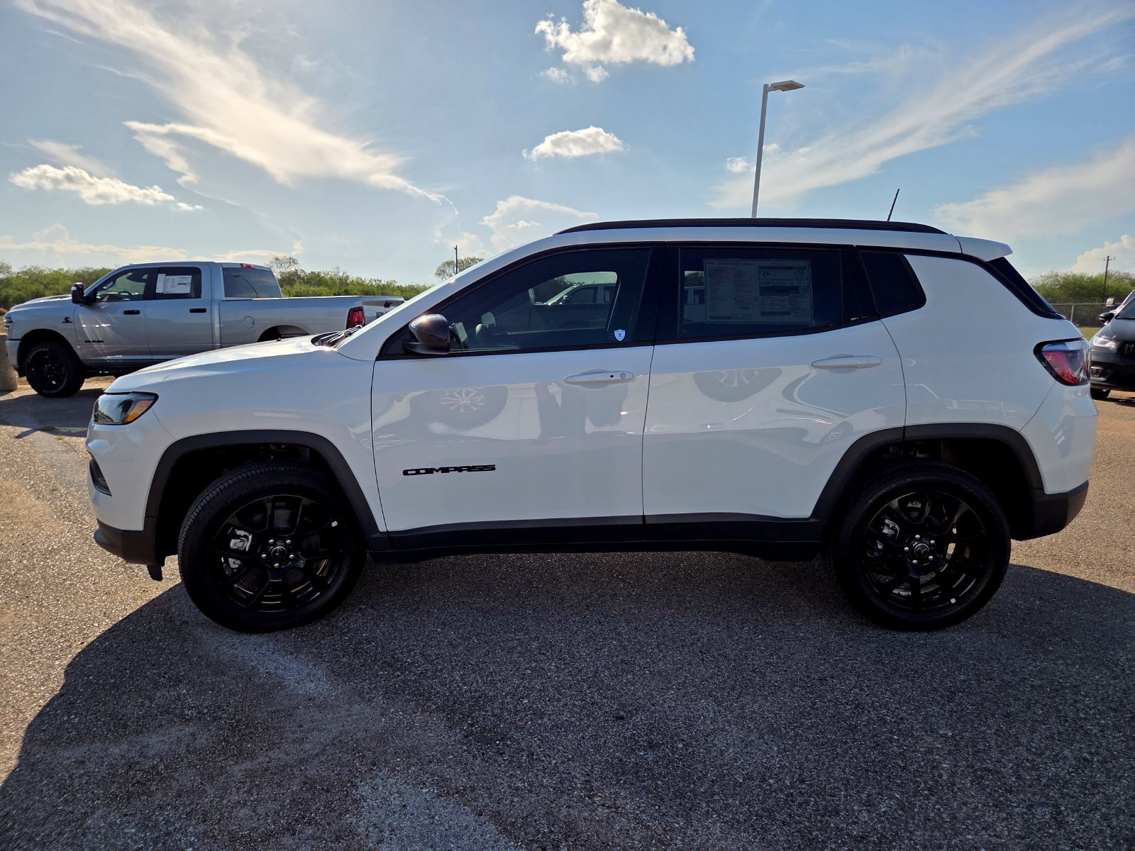 New 2026 Jeep Compass Latitude AWD/4WD image 4