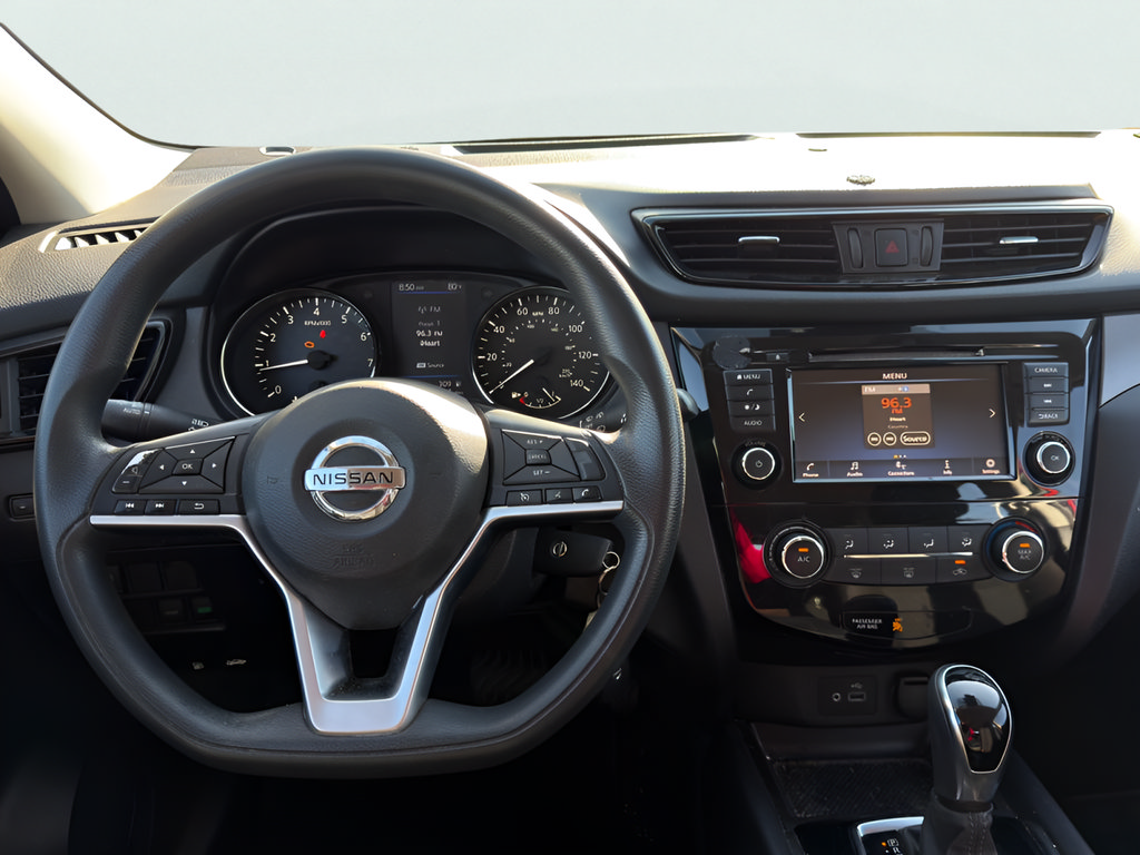 Used 2020 Nissan Rogue Sport S w/ Appearance Package FWD image 18