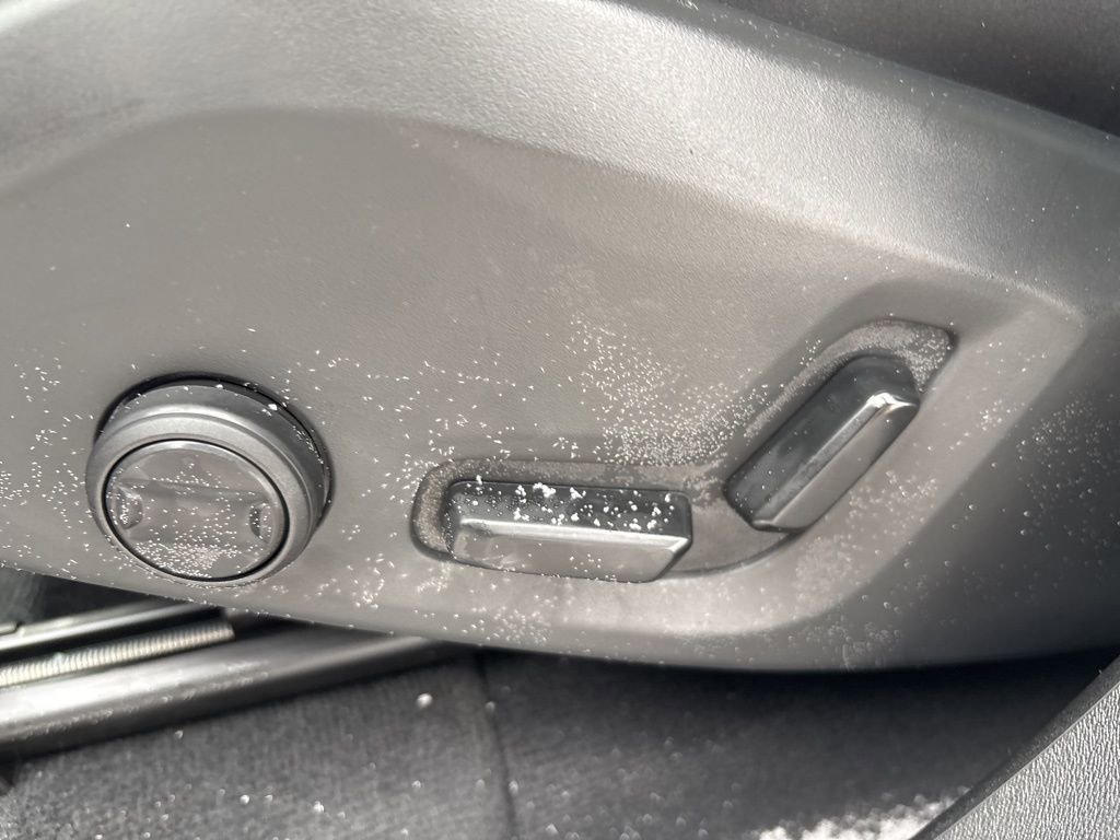 New 2026 Volvo XC90 B6 Plus w/ Protection Package Premier image 22