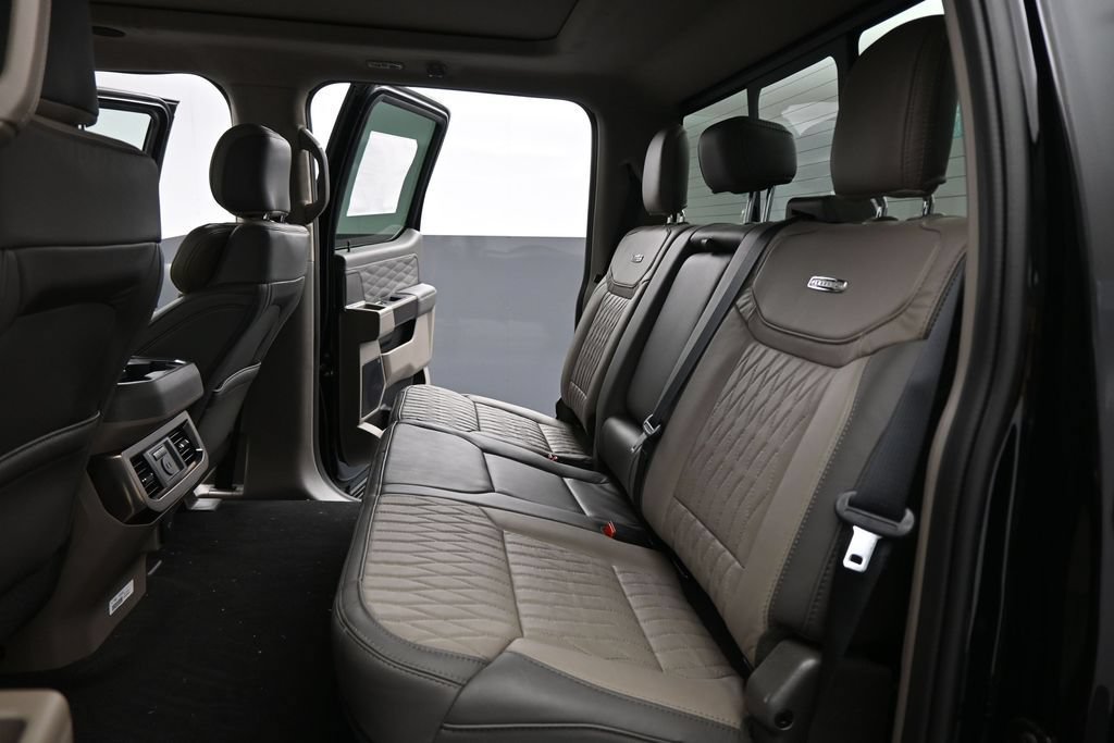 New 2026 Ford F350 Platinum w/ Platinum Plus Package AWD/4WD image 22