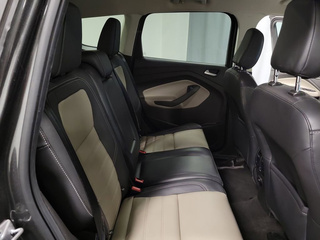 Used 2019 Ford Escape SEL image 21