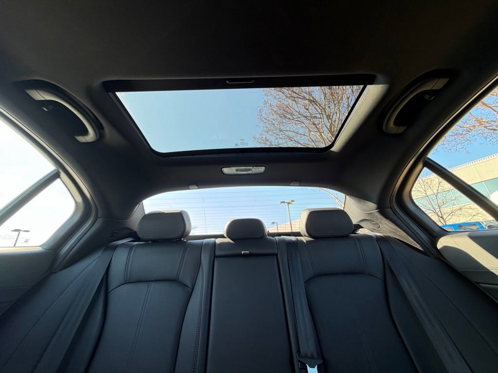 Used 2024 Alfa Romeo Giulia Ti image 34