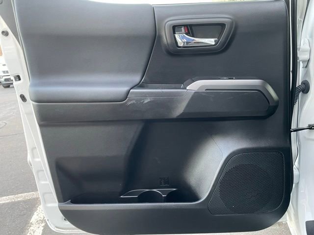 Used 2022 Toyota Tacoma TRD Sport w/ Technology Package image 21