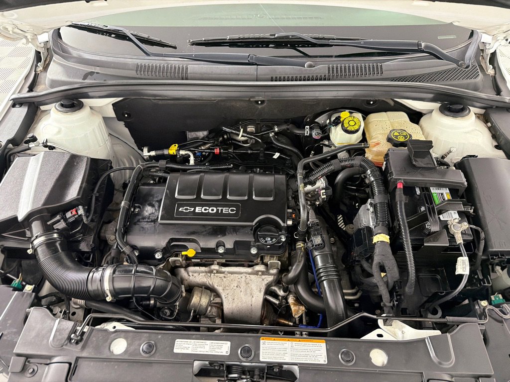 Used 2013 Chevrolet Cruze LT w/ Enhanced Safety Package image 22