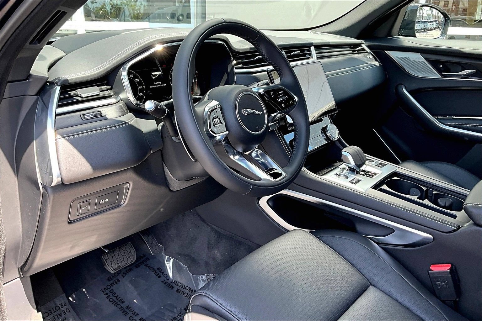 New 2026 Jaguar F-PACE R-Dynamic S AWD/4WD image 6