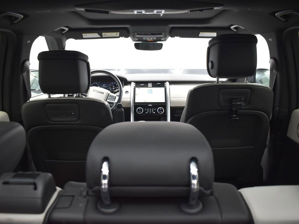 Used 2023 Land Rover Discovery HSE R-Dynamic image 19