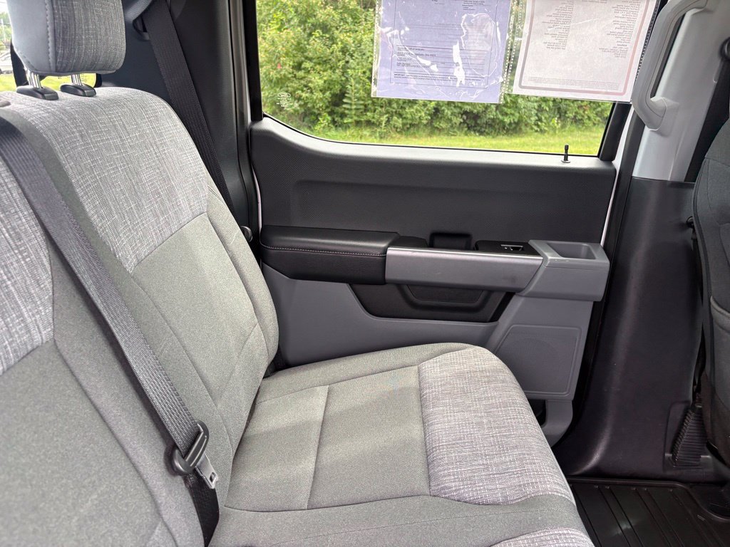 Used 2023 Ford F150 XLT AWD/4WD image 45