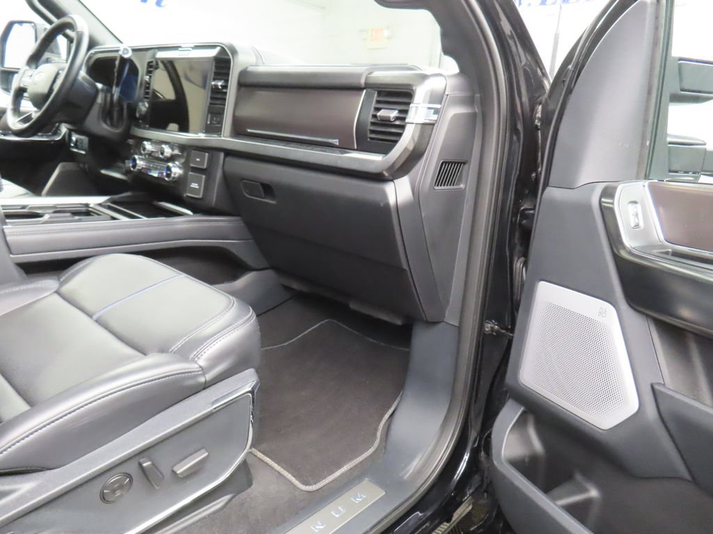 Used 2026 Ford F250 Platinum AWD/4WD image 45