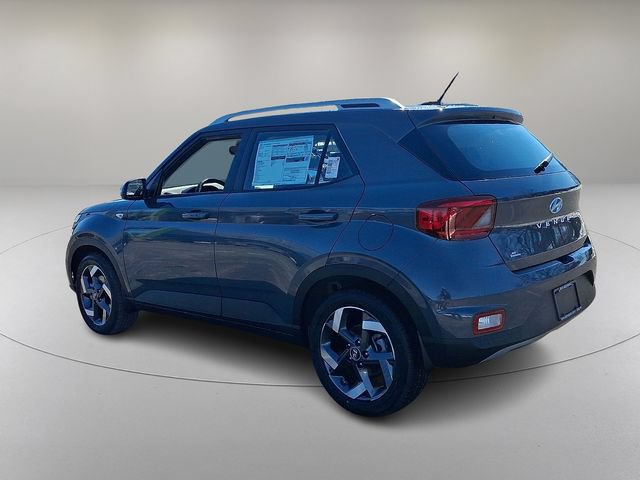 New 2026 Hyundai Venue SEL FWD image 5