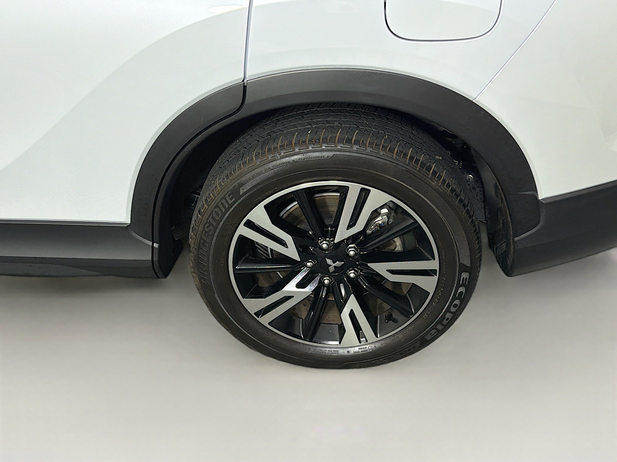 Used 2024 Mitsubishi Eclipse Cross SE AWD/4WD image 11