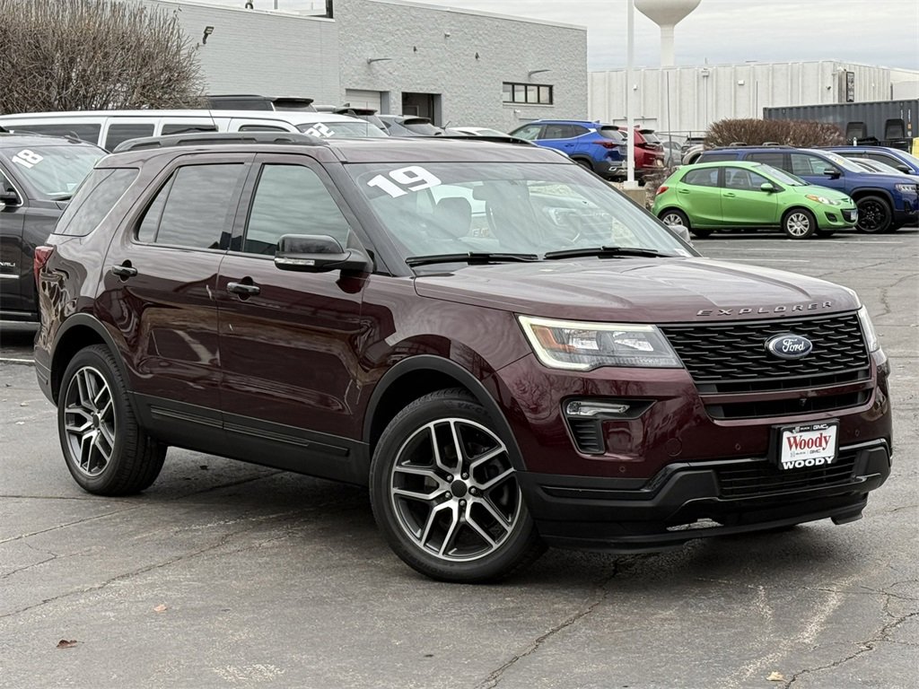 Used 2019 Ford Explorer Sport w/ Equipment Group 401A image 2