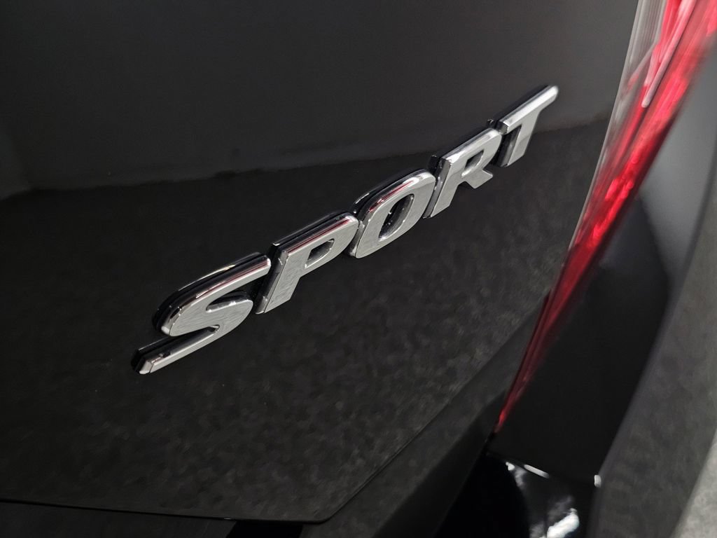 Used 2019 Honda Civic Sport image 21
