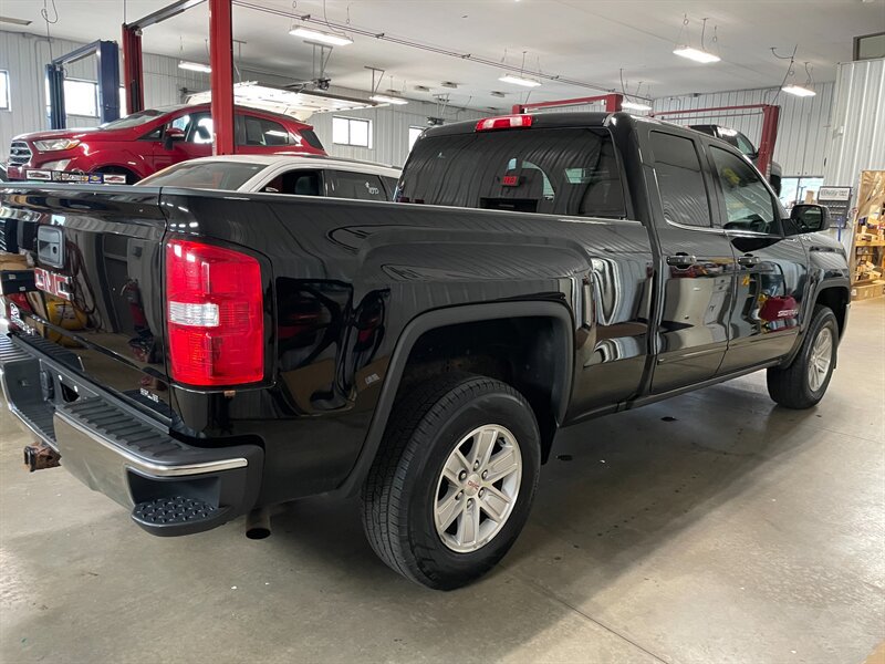 Used 2018 GMC Sierra 1500 SLE w/ SLE Value Package AWD/4WD image 6