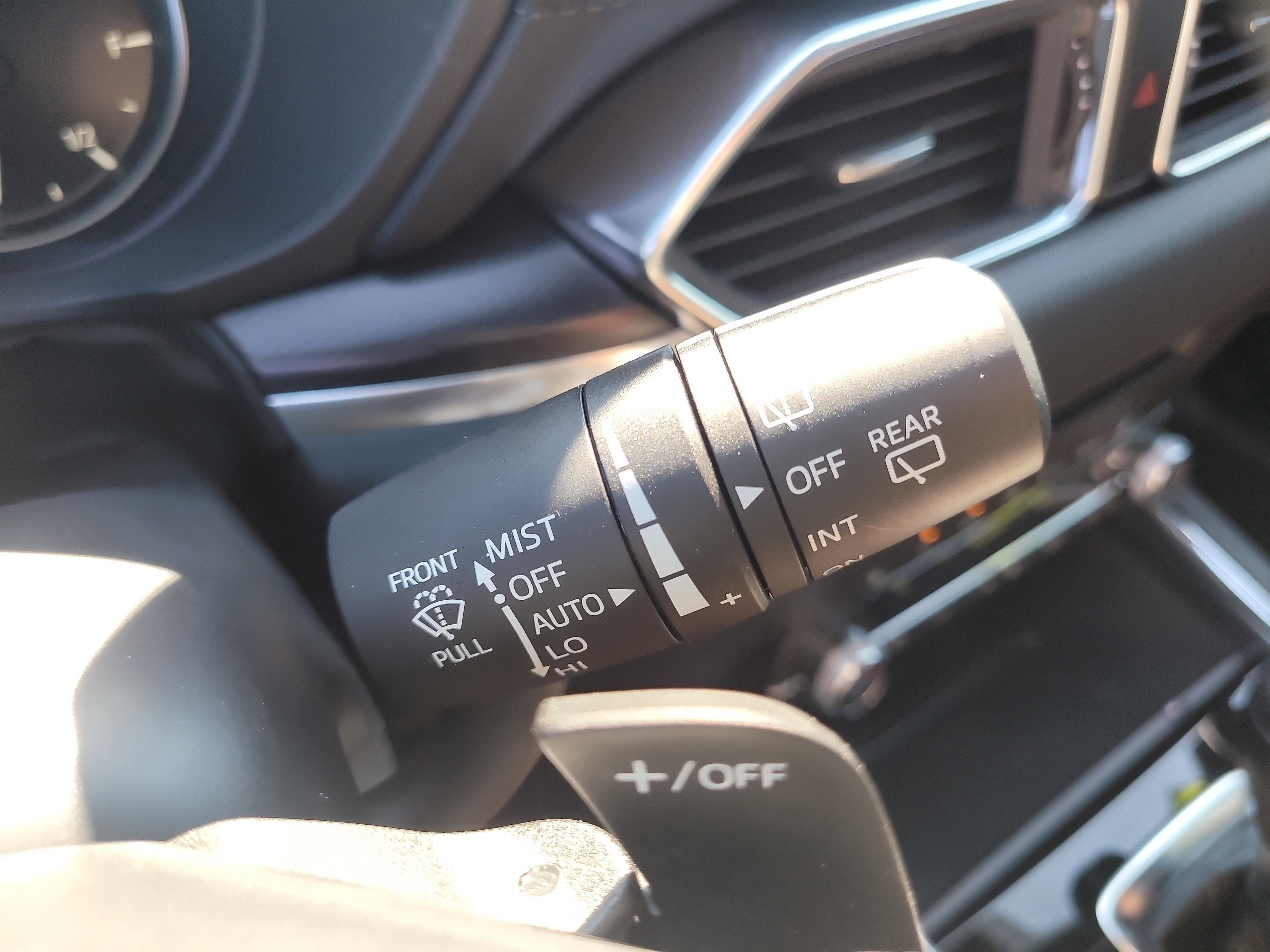 Used 2025 MAZDA CX-5 Carbon Edition image 33