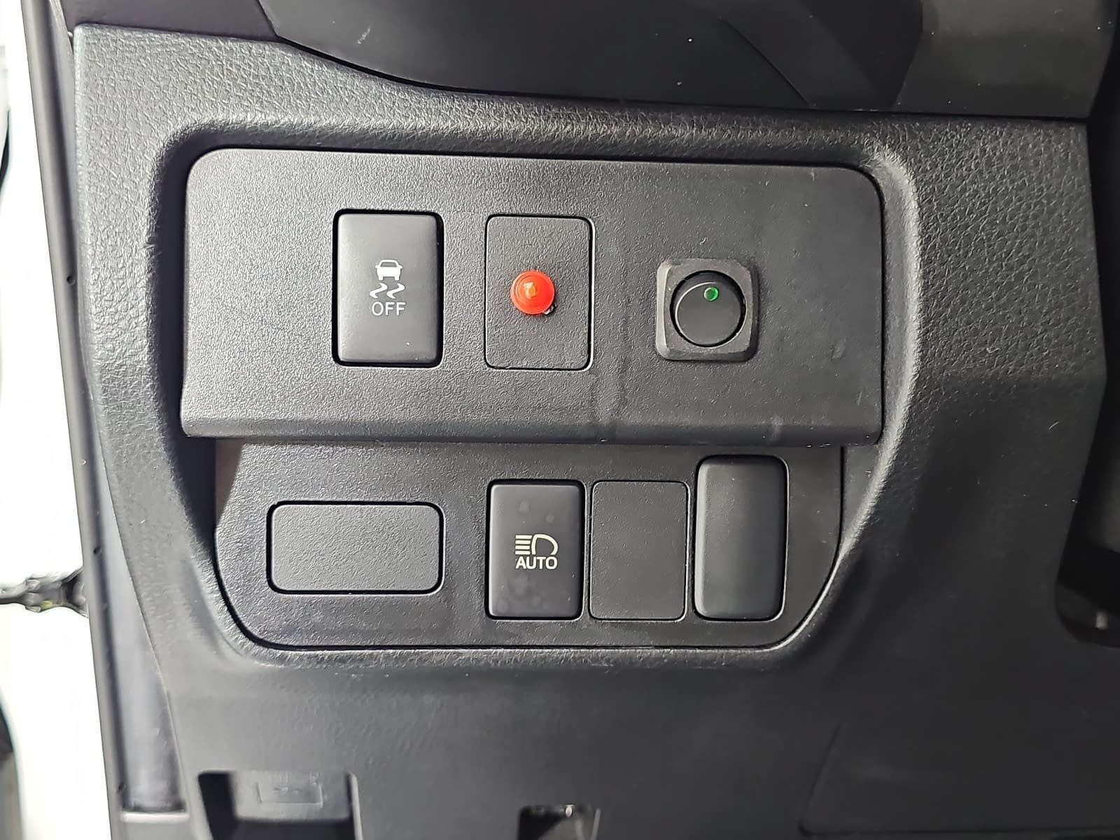 Used 2023 Toyota Tacoma SR RWD image 22