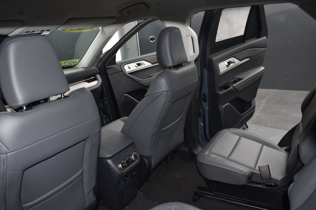 New 2026 Ford Explorer Active w/ Active Comfort Package AWD/4WD image 31
