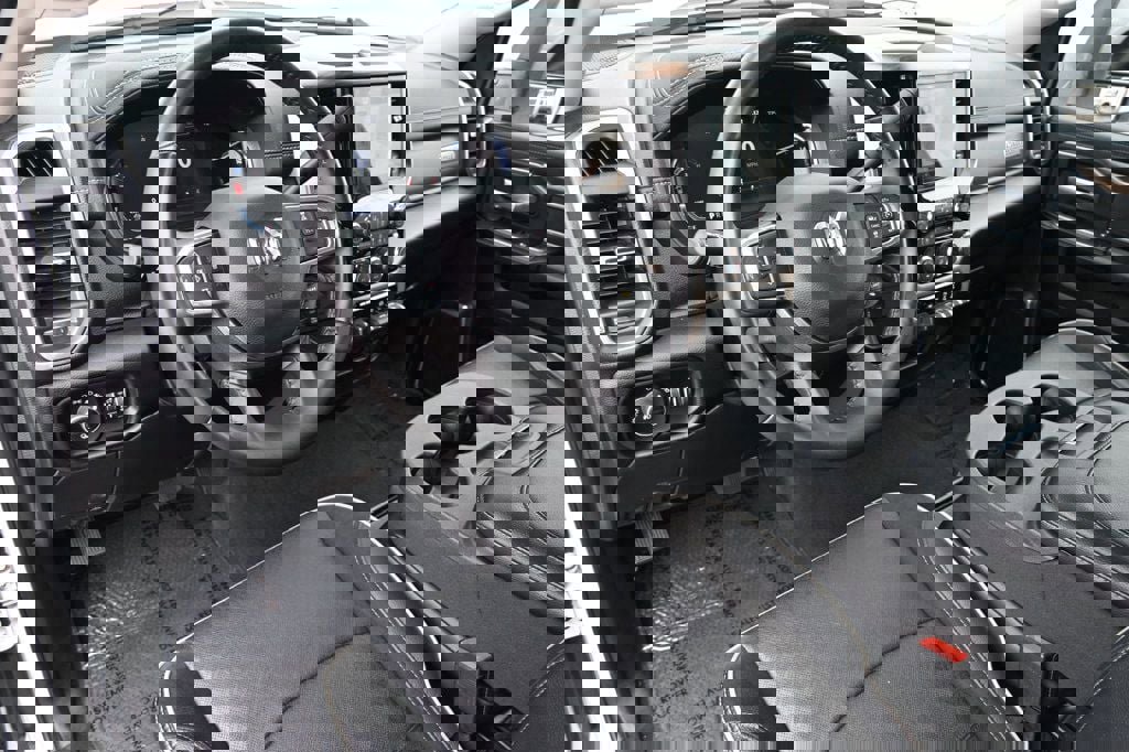 Used 2024 RAM 2500 Laramie w/ Safety Group image 10