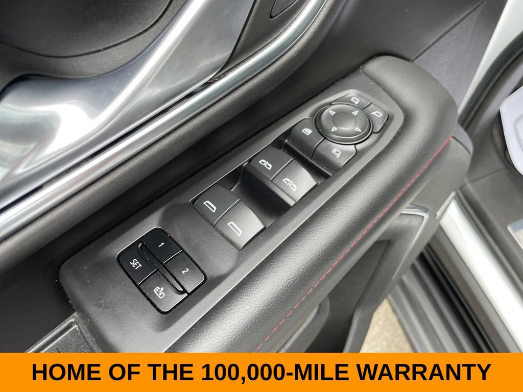 Used 2024 Chevrolet Suburban RST w/ Luxury Package AWD/4WD image 12