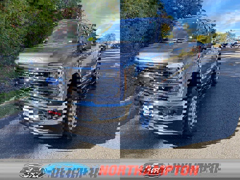 New 2026 Ford F350 XLT image 1