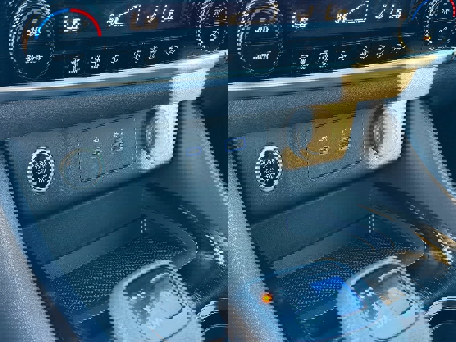 Used 2022 Nissan Rogue SV image 21