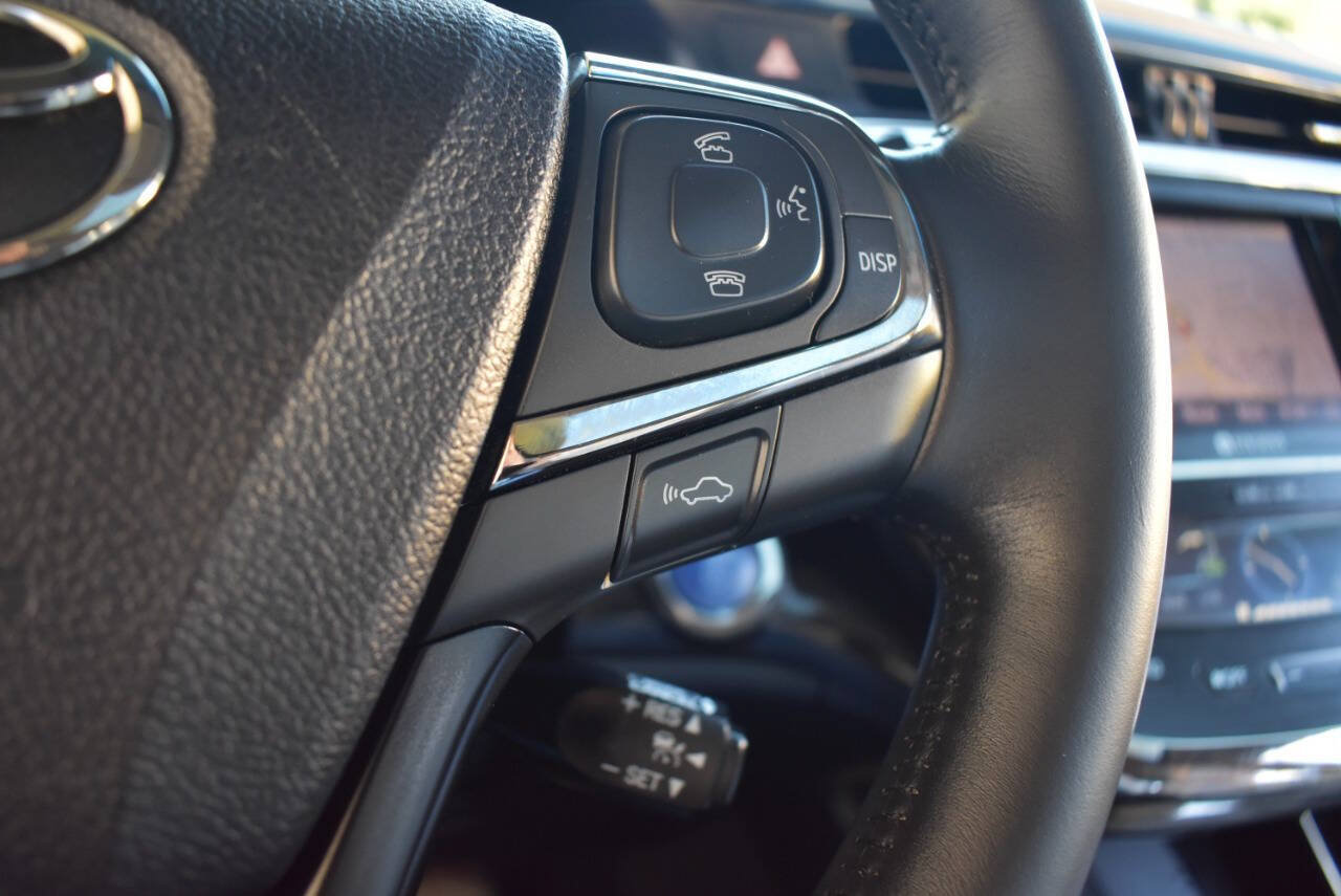Used 2014 Toyota Avalon Limited w/ Technology Package FWD image 54
