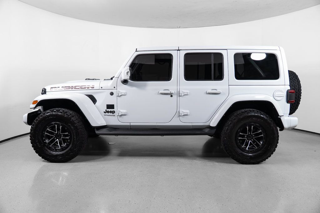 Used 2022 Jeep Wrangler Unlimited Sahara AWD/4WD image 13
