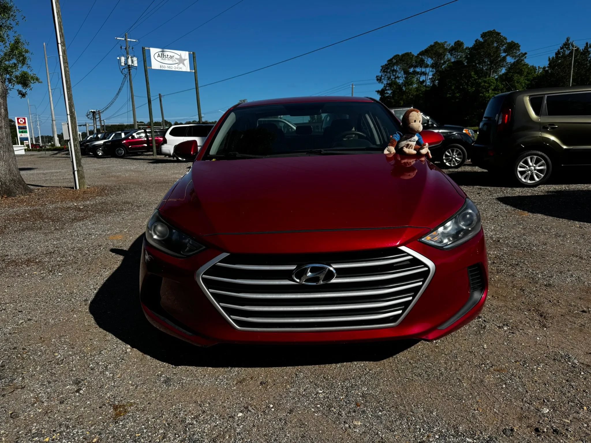 Used 2017 Hyundai Elantra SE FWD image 11
