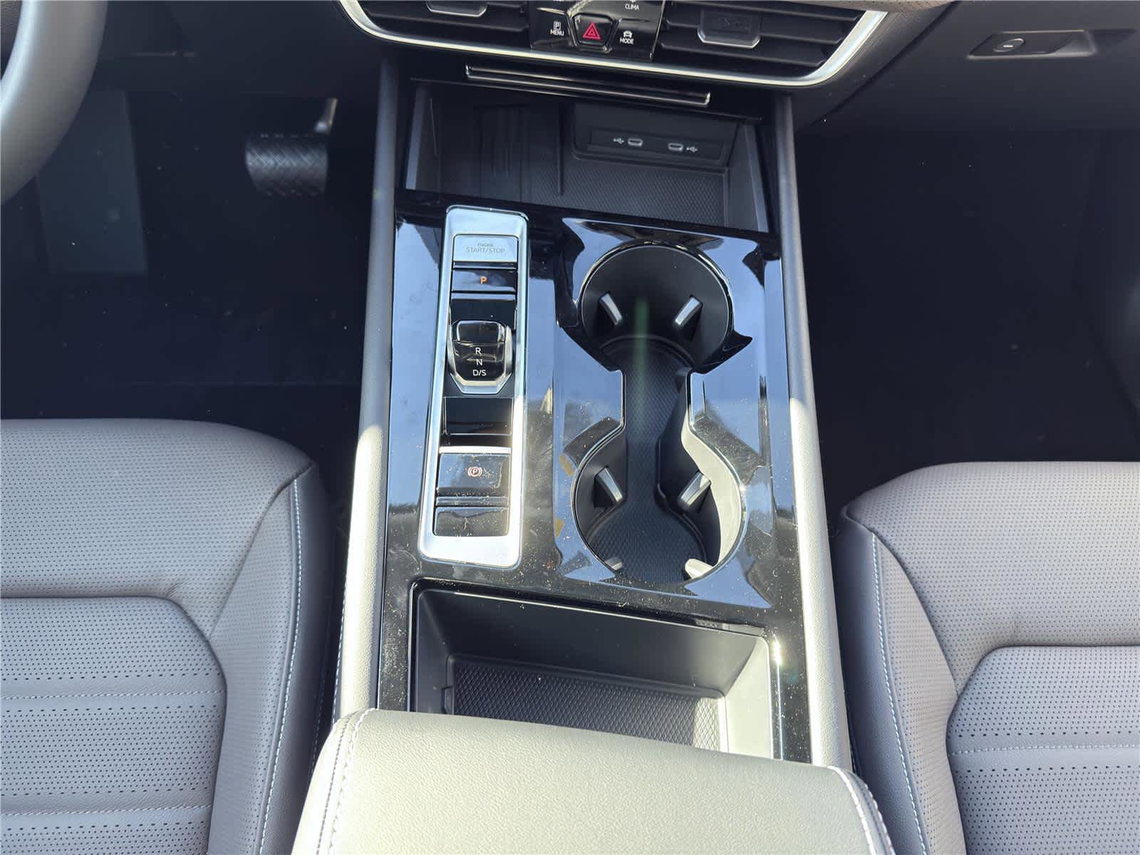 New 2026 Volkswagen Atlas SEL image 13