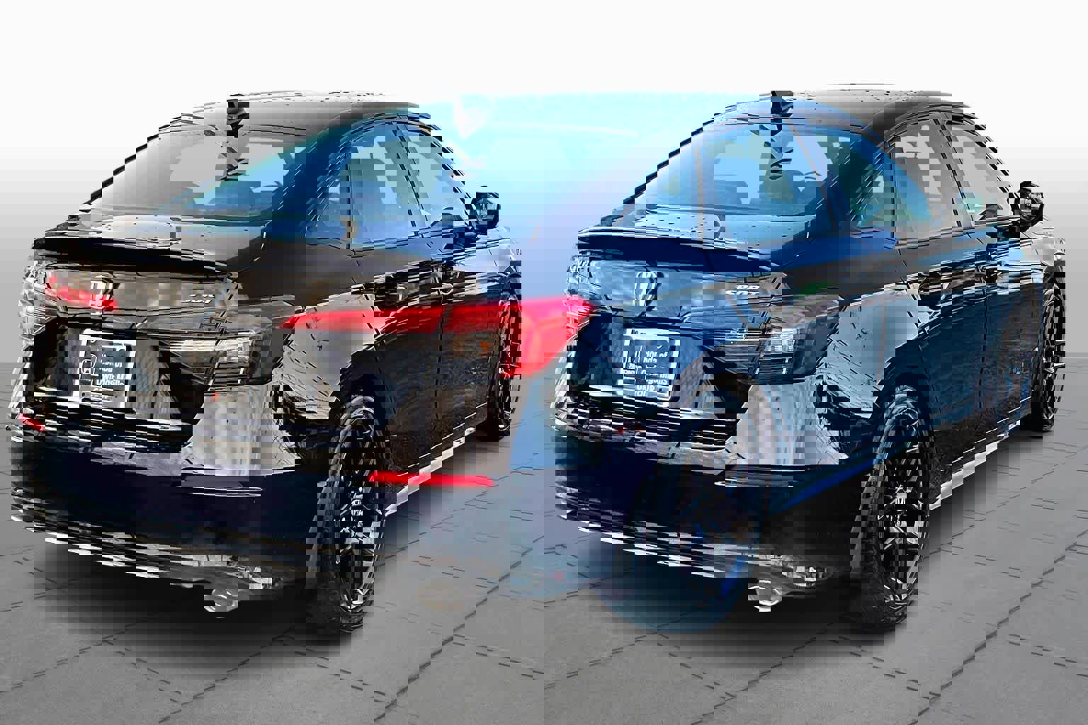 Used 2023 Honda Civic Sport image 10