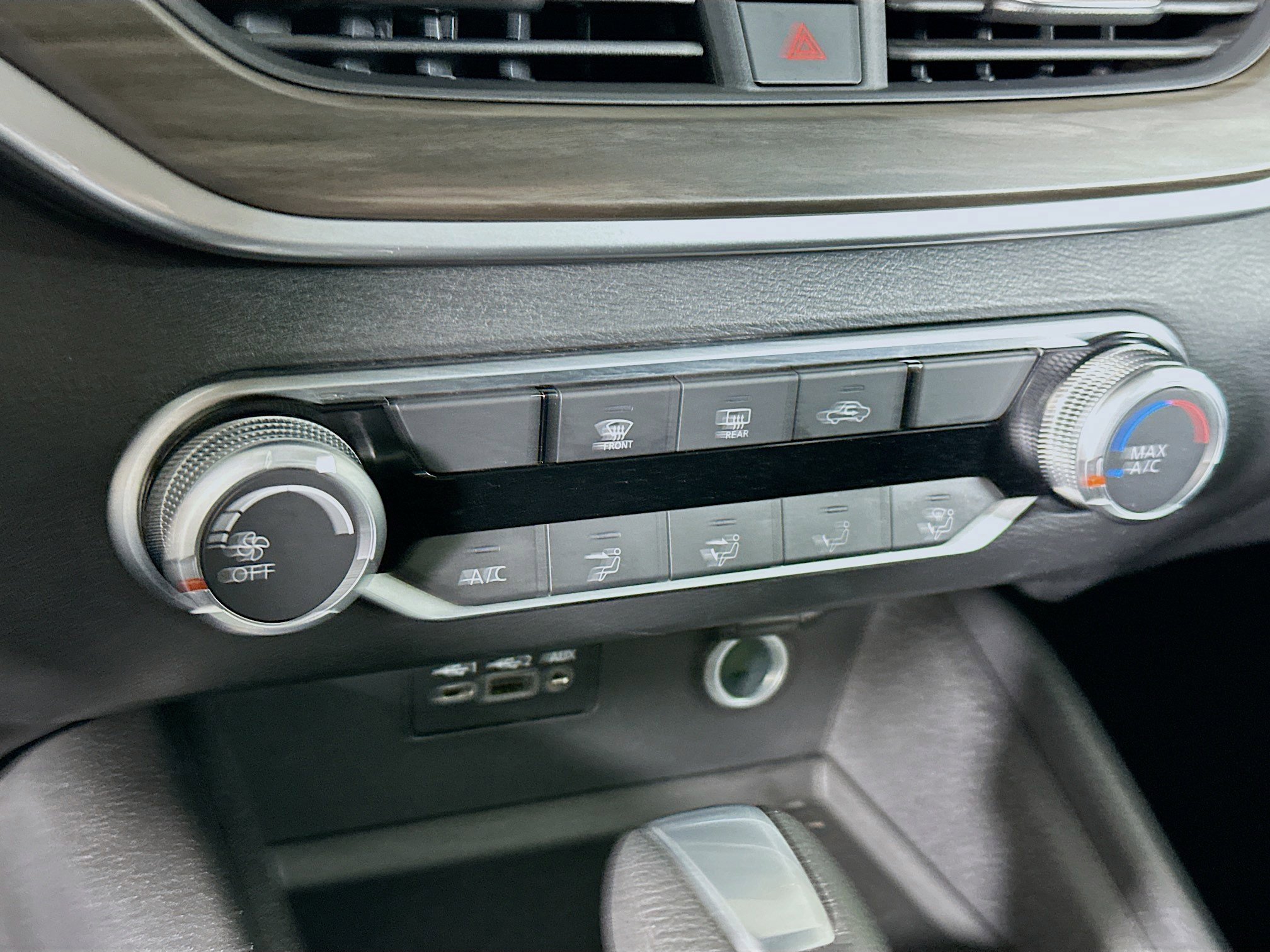 Used 2025 Nissan Altima 2.5 SV image 23