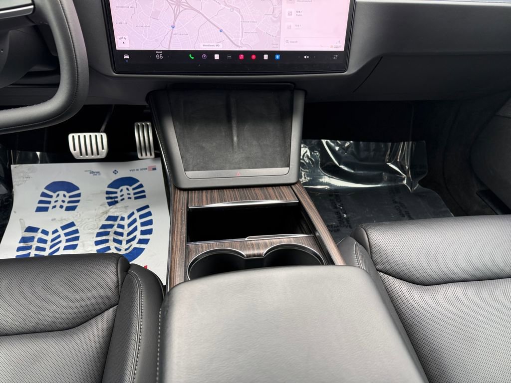 Used 2021 Tesla Model S Plaid image 11