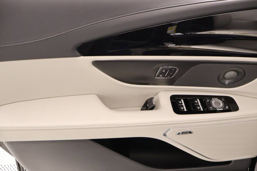 New 2026 Lincoln Nautilus Premier w/ Equipment Group 102A image 16