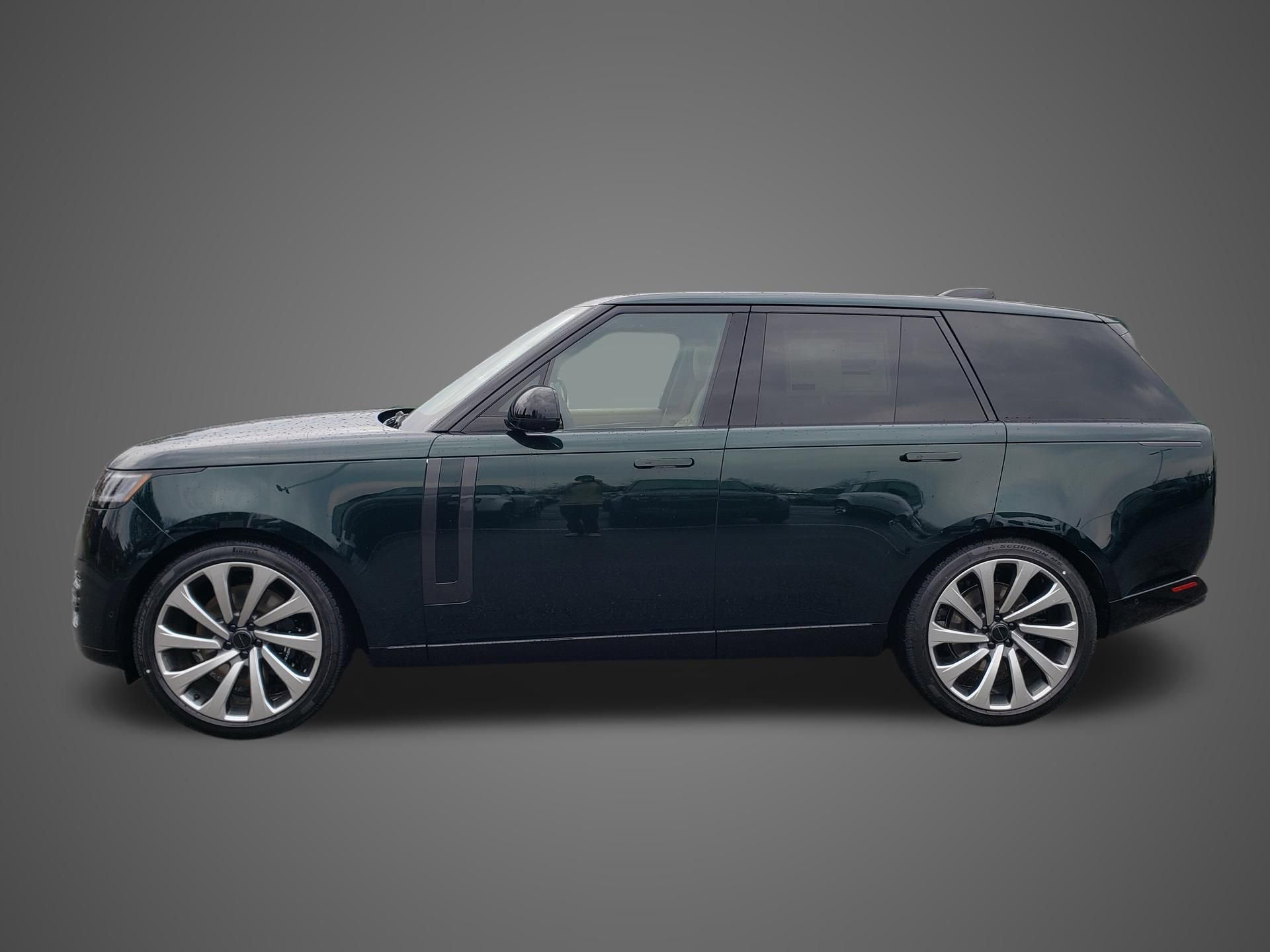 New 2026 Land Rover Range Rover SE image 8
