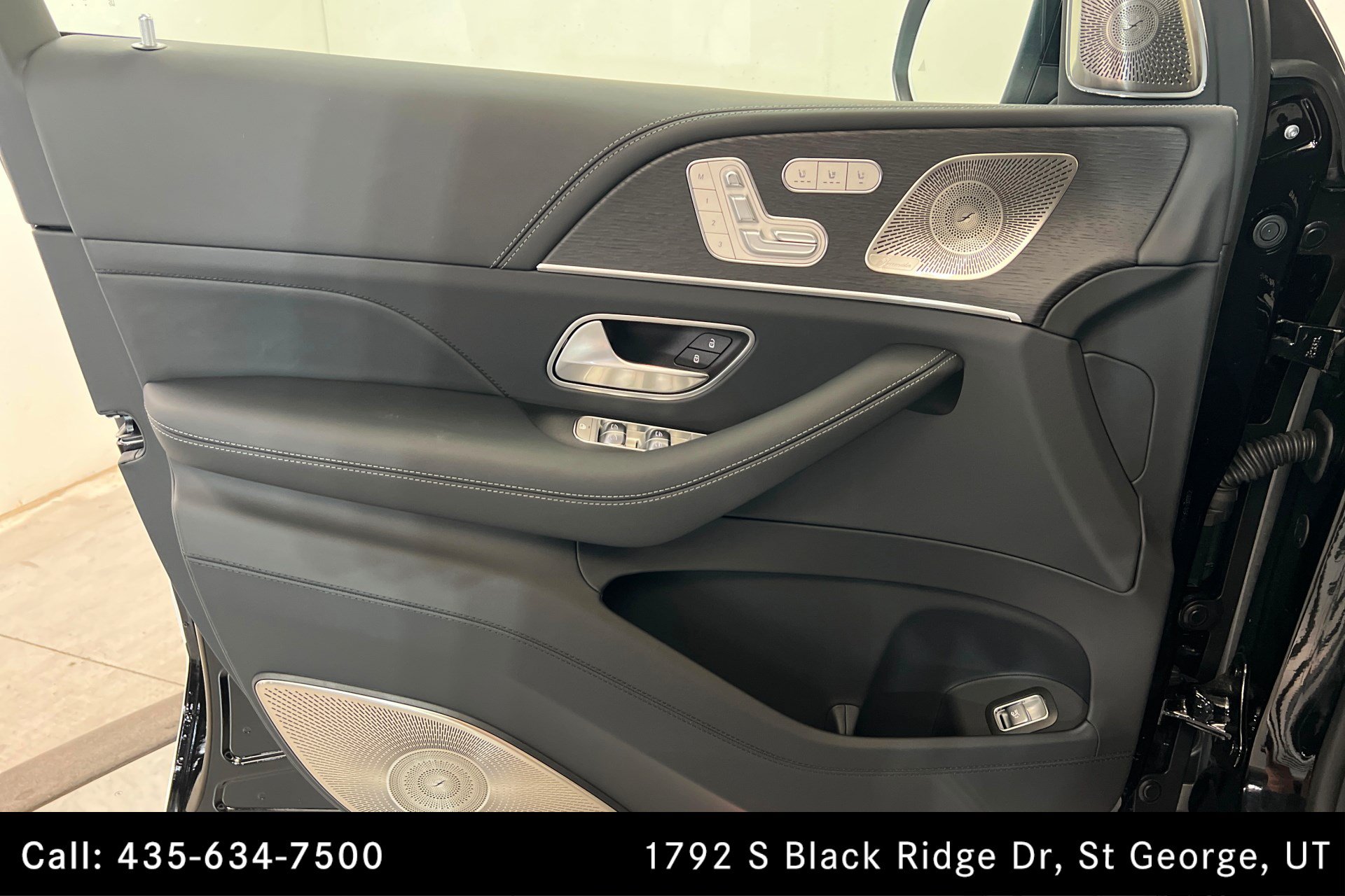 Certified 2026 Mercedes-Benz Maybach GLS 600 4MATIC image 14