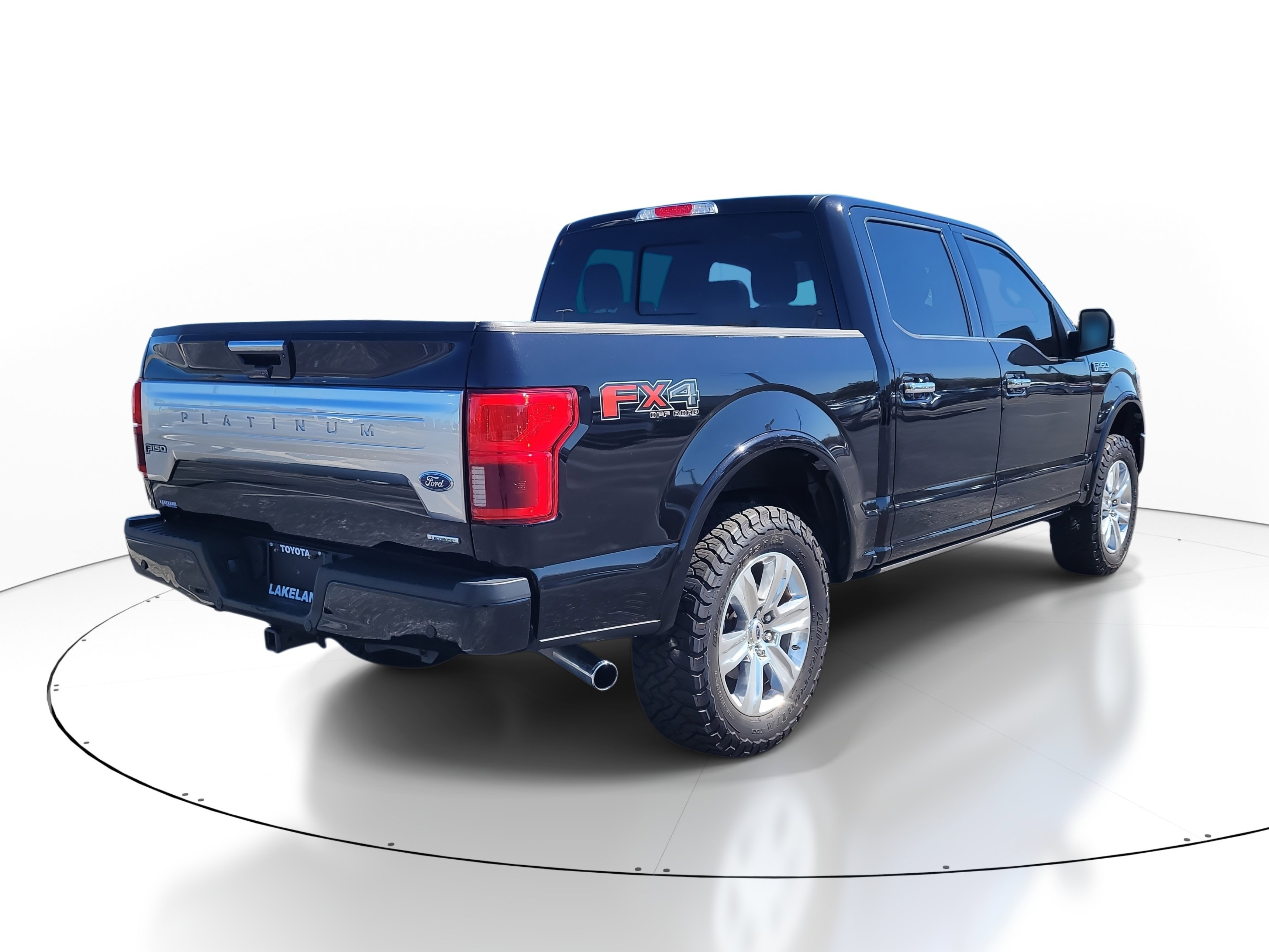 Used 2019 Ford F150 Platinum w/ Equipment Group 701A Luxury image 7