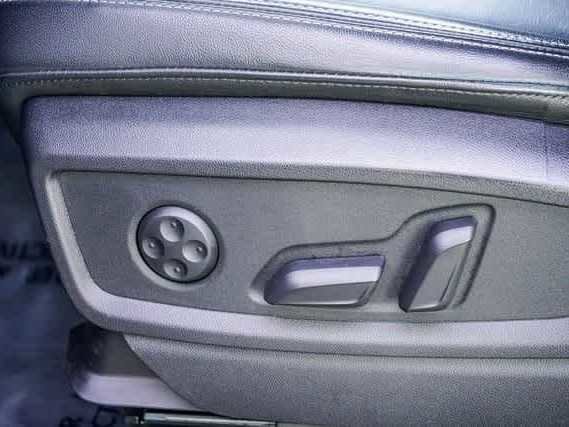 Used 2023 Audi Q5 2.0T Premium w/ Convenience Package image 20