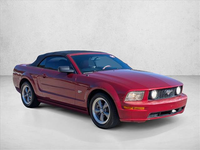Used 2005 Ford Mustang GT video 3