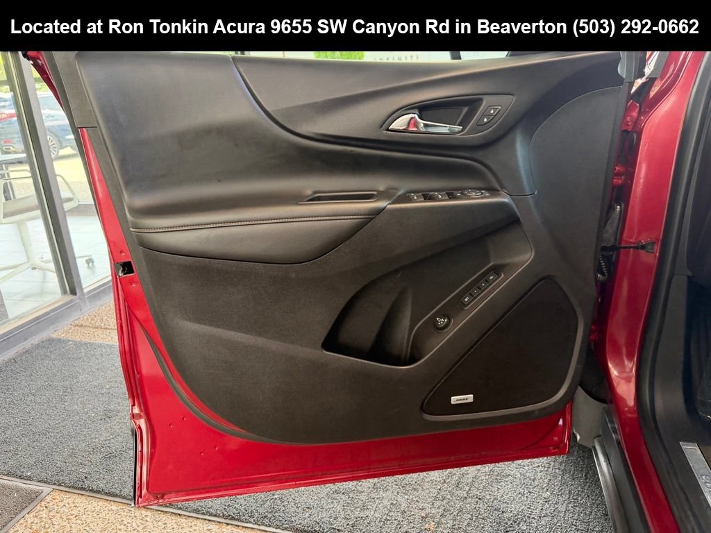 Used 2018 Chevrolet Equinox Premier AWD/4WD image 11